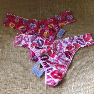 BNWT Hanky Panky Original Rose Thongs